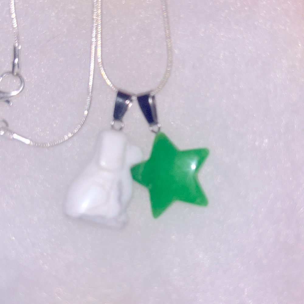 Boho Hippie Howlite Dog and Jade Star Sterling Silver Necklace 16”